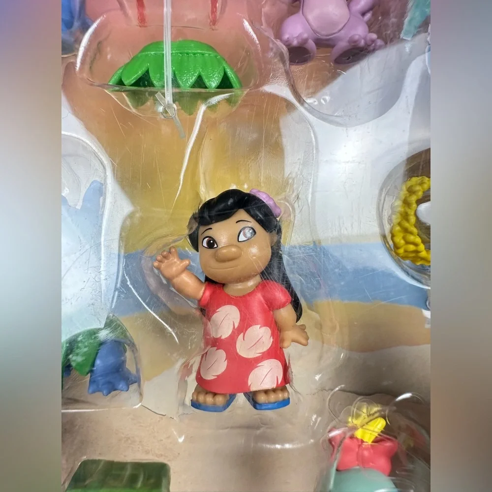 Disney Stitch Collectibles Includes 6 Lilo & Stitch Toy Figures 11 Pc Set Age 3+